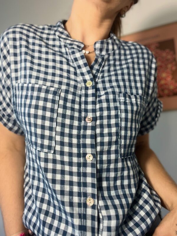 Chemise à carreaux JOHANNA – Confort & style casual chic – Image 2