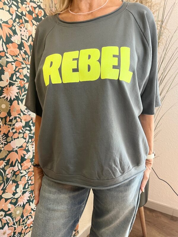 Tee-shirt sweat femme gris "REBEL" – Confort coton extensible – Image 3